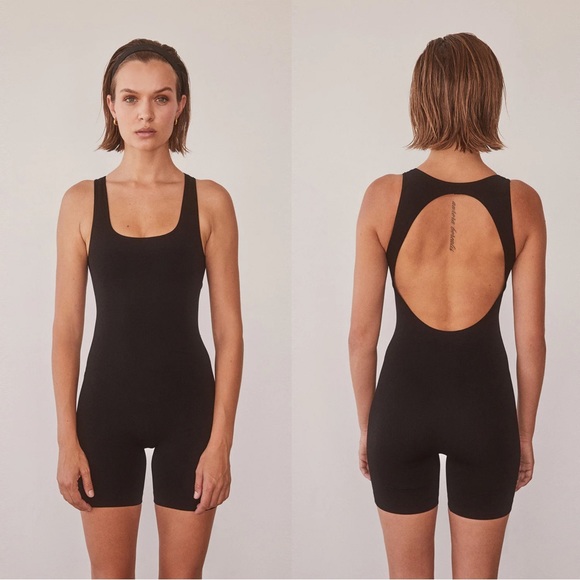 Joja Tops - Joja Synchronized Bodysuit in Obsidian Black